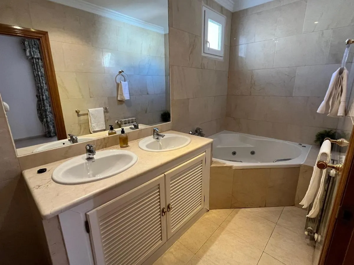 Nerja Paradise Rentals - Villa Almassora 0*,  Spain